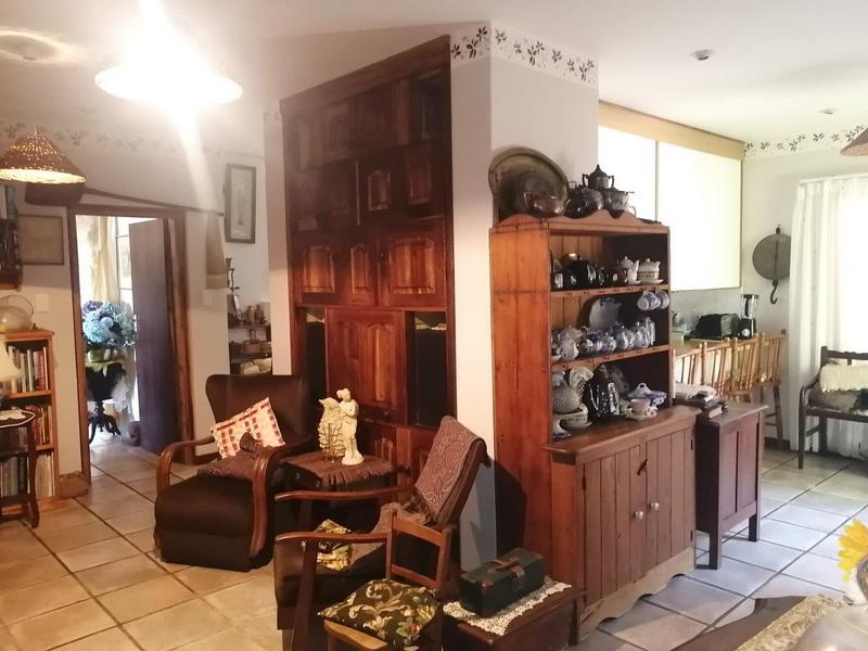 5 Bedroom Property for Sale in Outeniqua Strand Western Cape